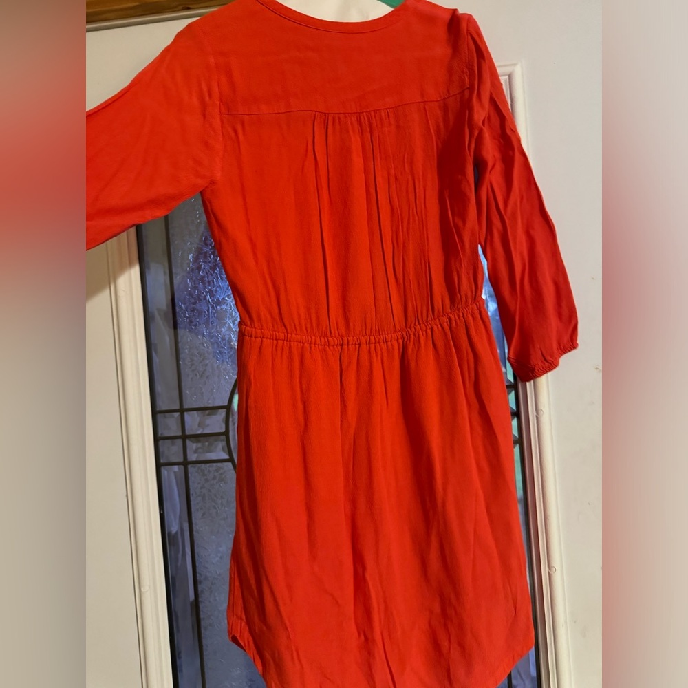 Long sleeve, midi dress with tie waist